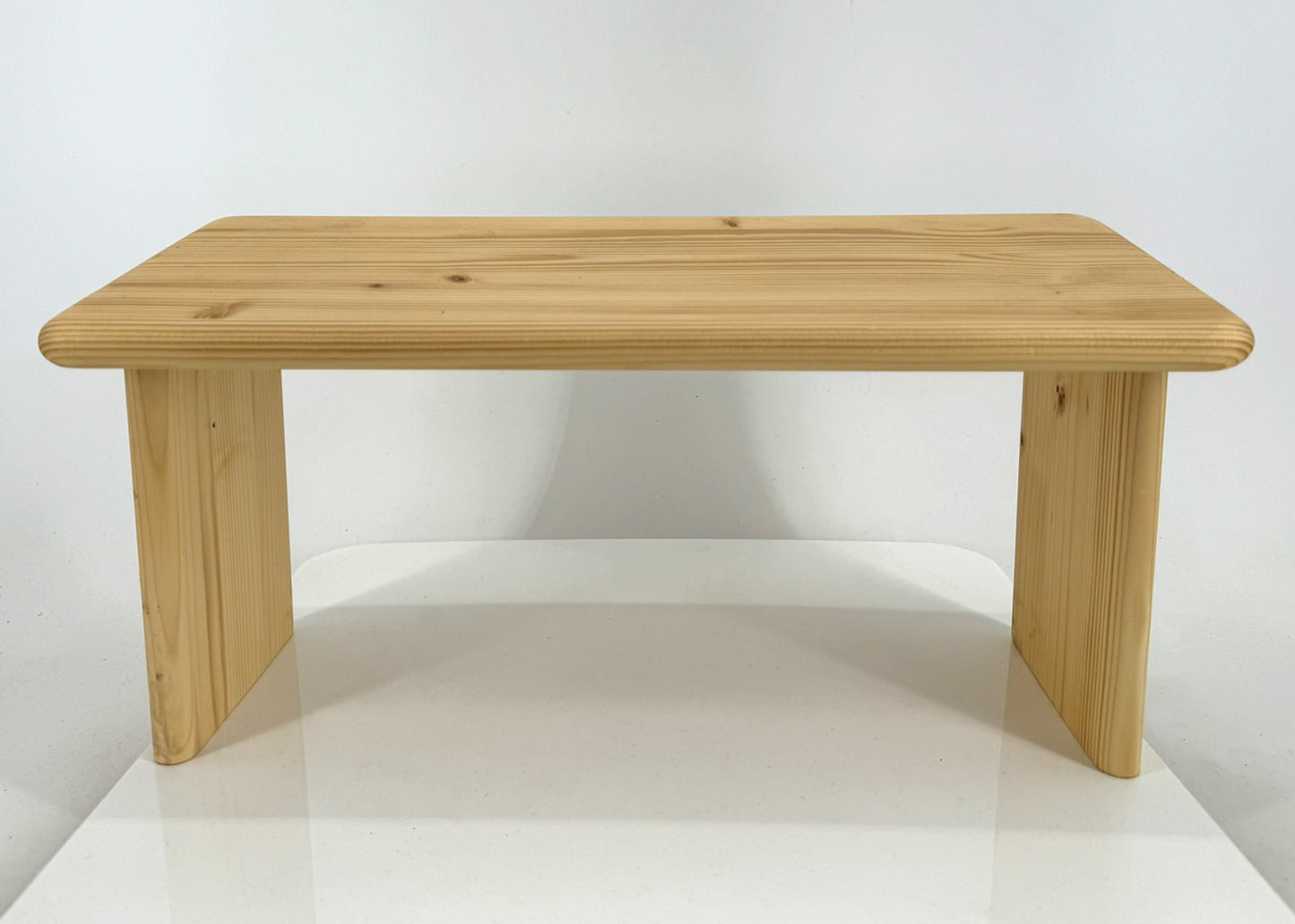 Holz-Meditationsbank