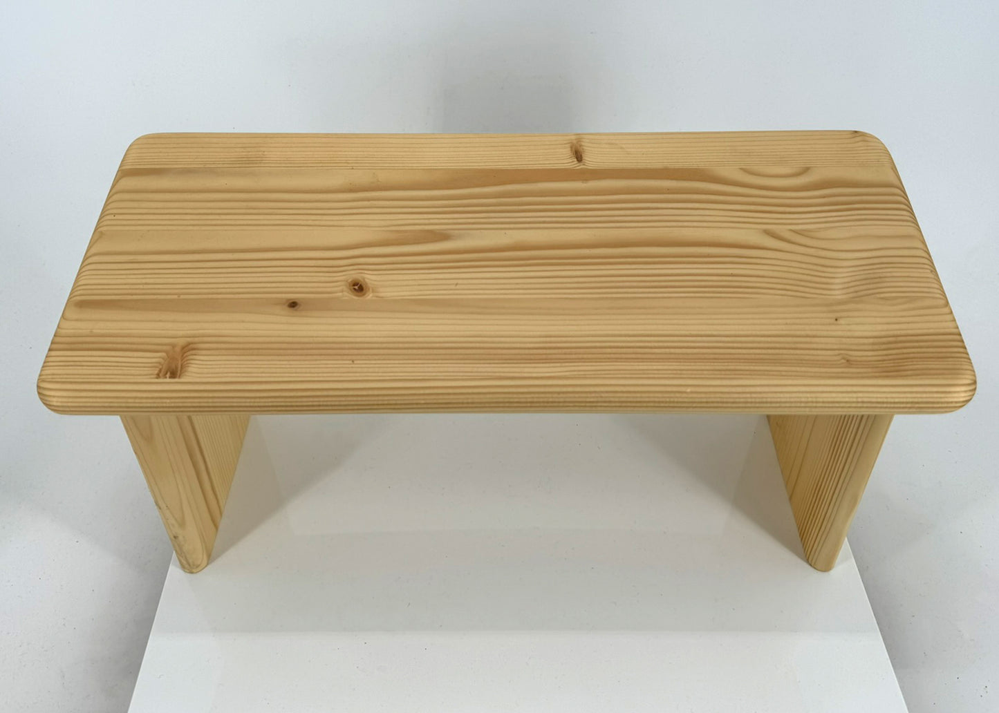 Holz-Meditationsbank