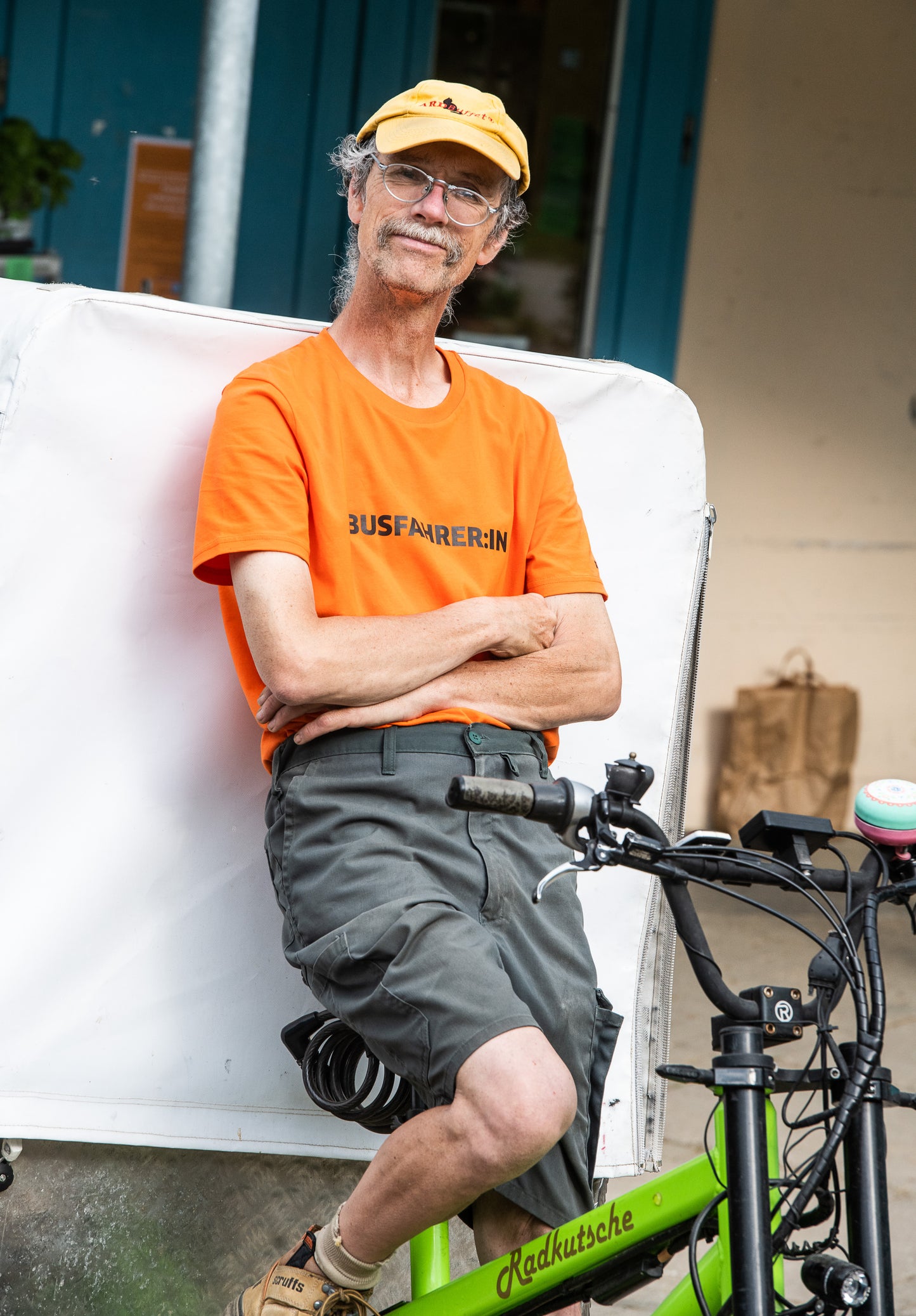 T-Shirt: Busfahrer:in Unisex